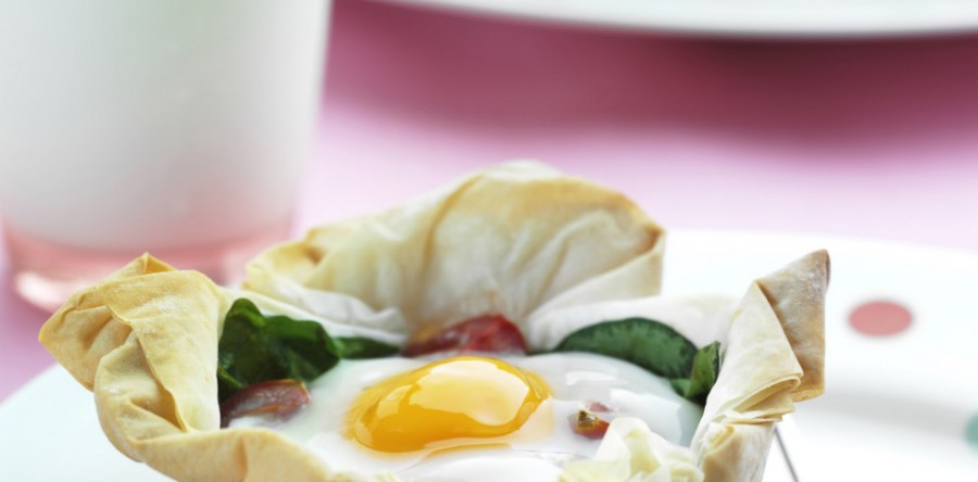 Easy Egg & Tomato Tarts